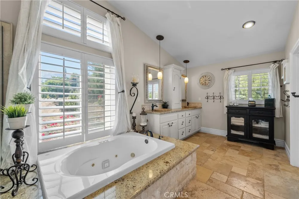 30308 Mallorca Place Castaic, CA 91384