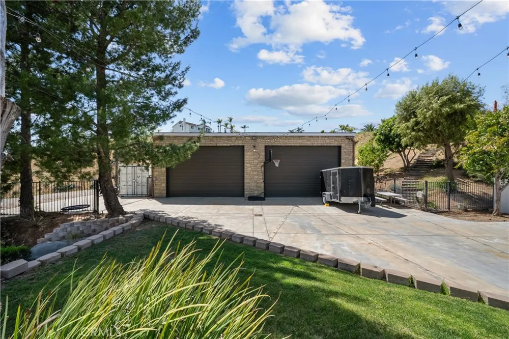 30308 Mallorca Place Castaic, CA 91384