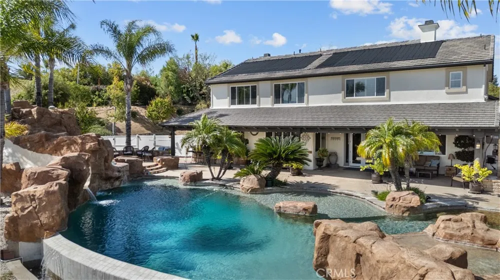 30308 Mallorca Place Castaic, CA 91384