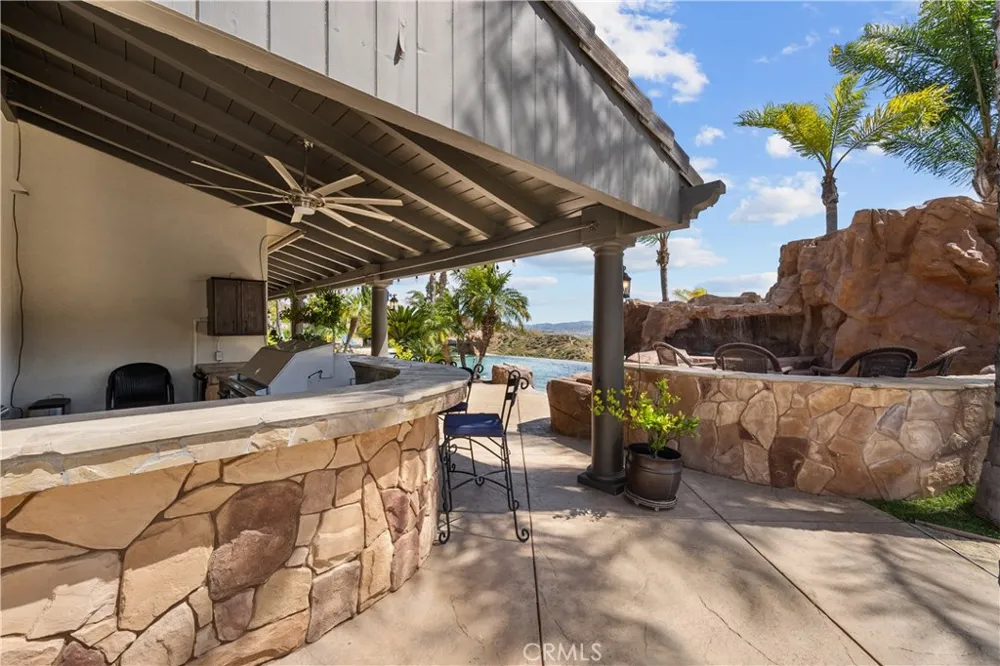 30308 Mallorca Place Castaic, CA 91384