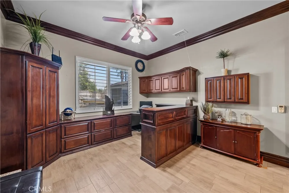 30308 Mallorca Place Castaic, CA 91384