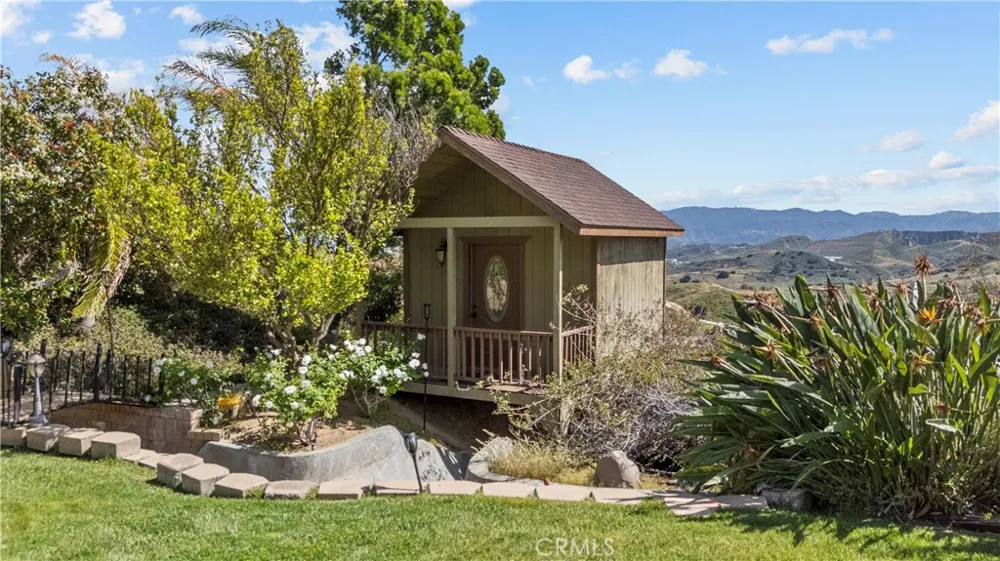 30308 Mallorca Place Castaic, CA 91384