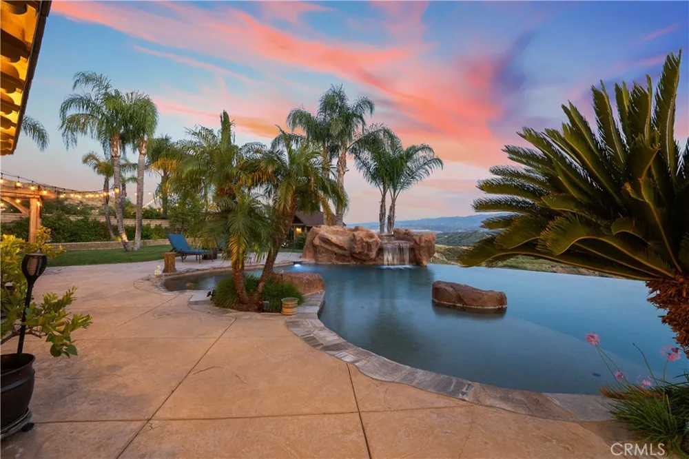 30308 Mallorca Place Castaic, CA 91384