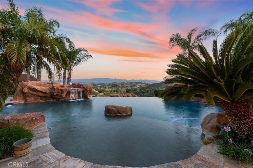 30308 Mallorca Place Castaic, CA 91384
