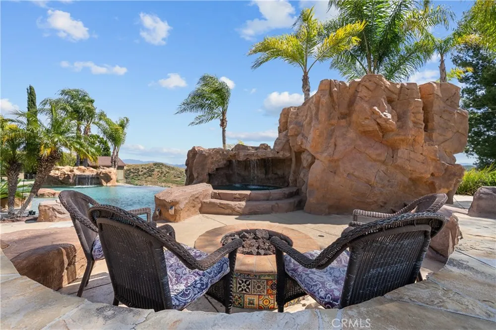 30308 Mallorca Place Castaic, CA 91384