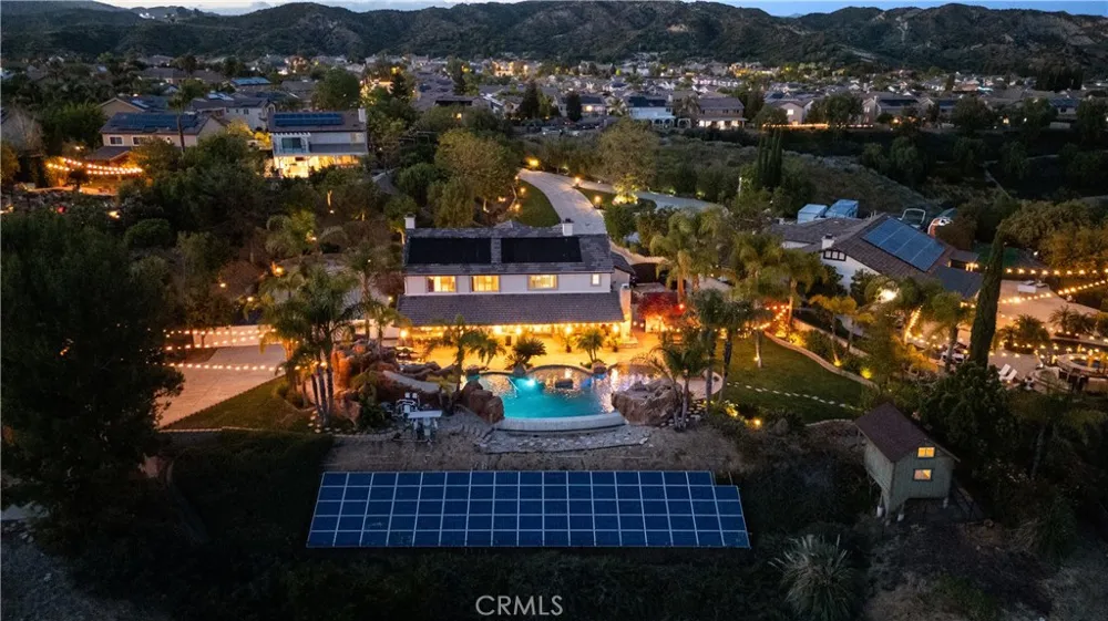 30308 Mallorca Place Castaic, CA 91384