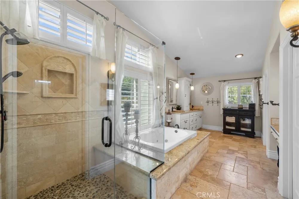 30308 Mallorca Place Castaic, CA 91384