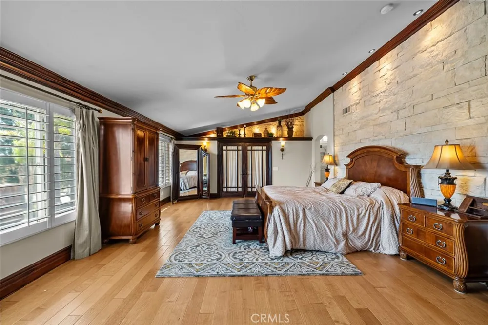 30308 Mallorca Place Castaic, CA 91384