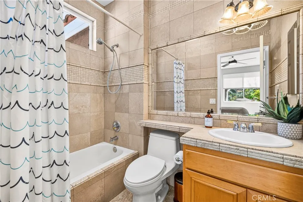 34901 Sweetwater Drive Agua Dulce, CA 91390