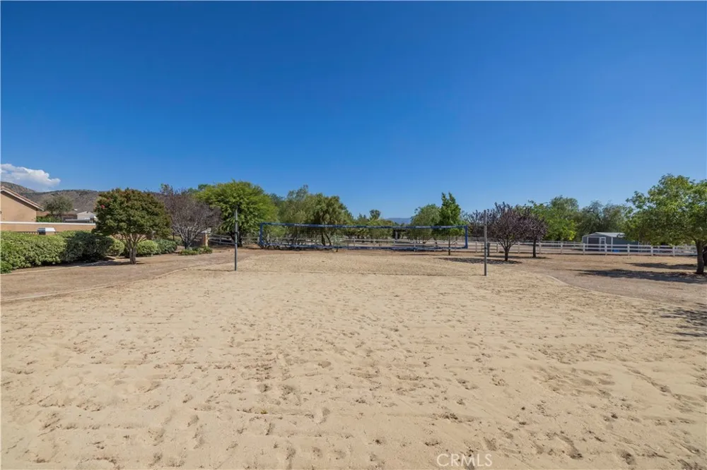 34901 Sweetwater Drive Agua Dulce, CA 91390