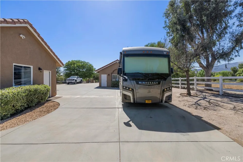 34901 Sweetwater Drive Agua Dulce, CA 91390