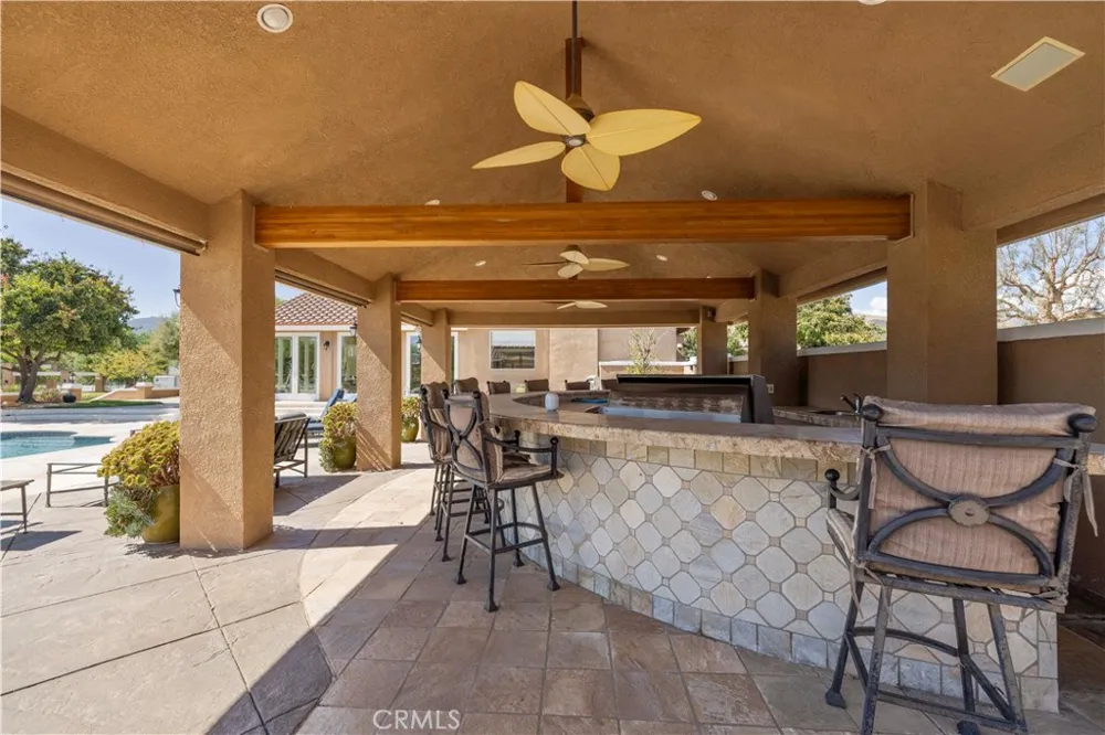 34901 Sweetwater Drive Agua Dulce, CA 91390