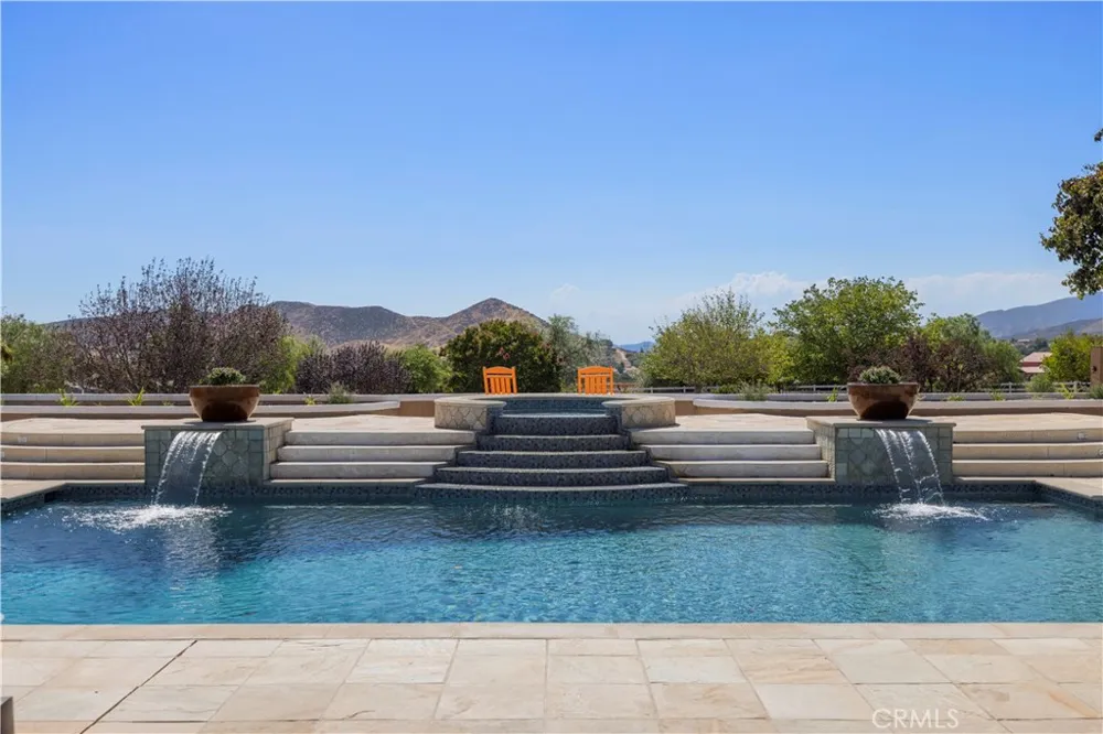 34901 Sweetwater Drive Agua Dulce, CA 91390
