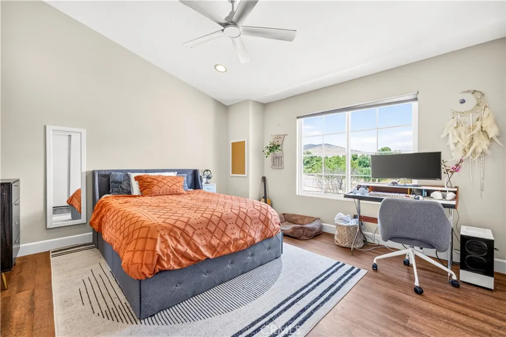 34901 Sweetwater Drive Agua Dulce, CA 91390