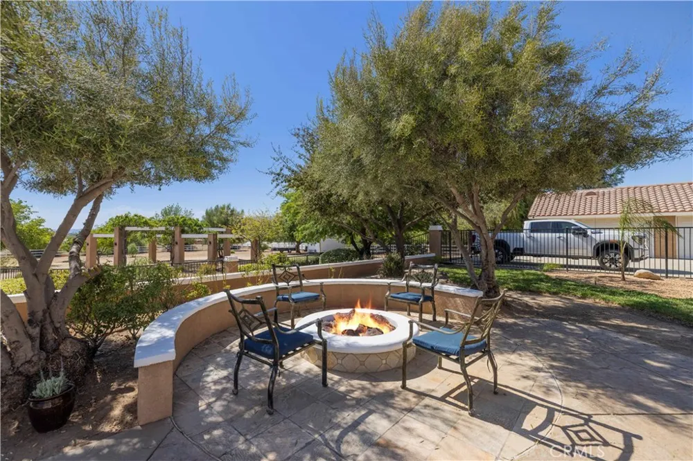 34901 Sweetwater Drive Agua Dulce, CA 91390