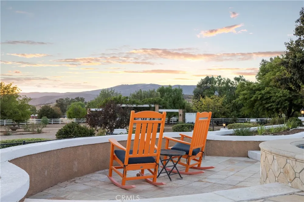 34901 Sweetwater Drive Agua Dulce, CA 91390