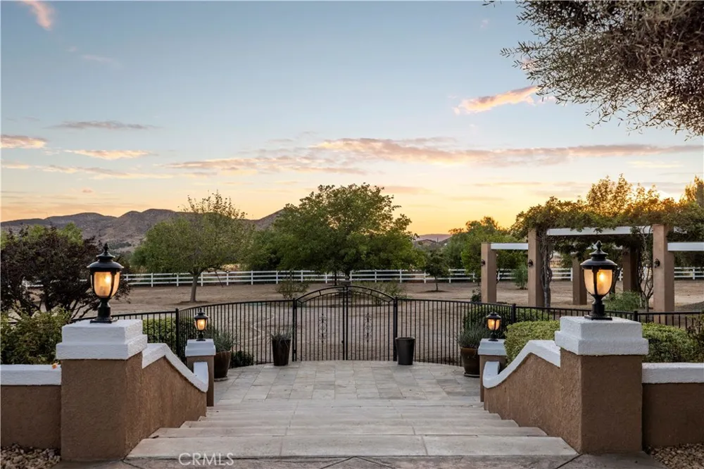 34901 Sweetwater Drive Agua Dulce, CA 91390
