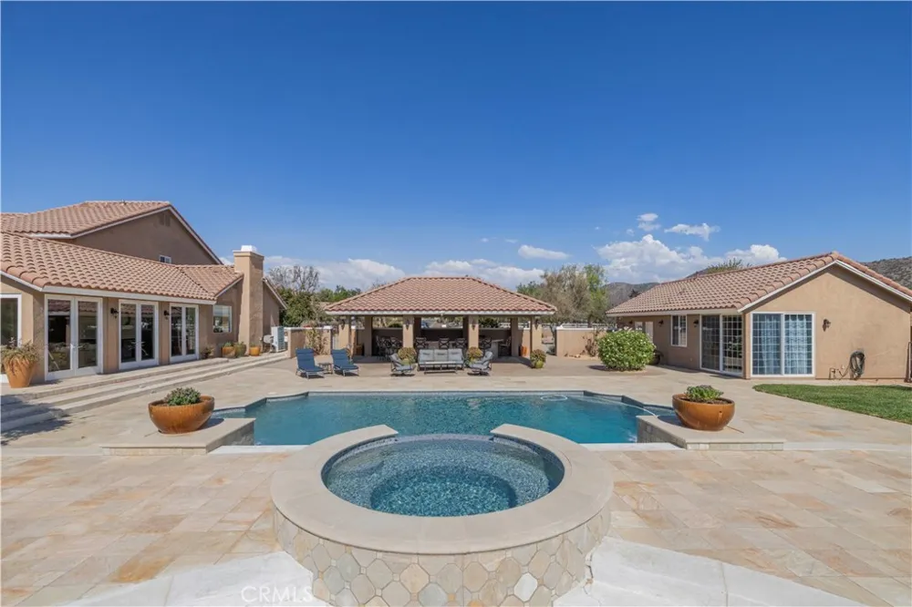 34901 Sweetwater Drive Agua Dulce, CA 91390