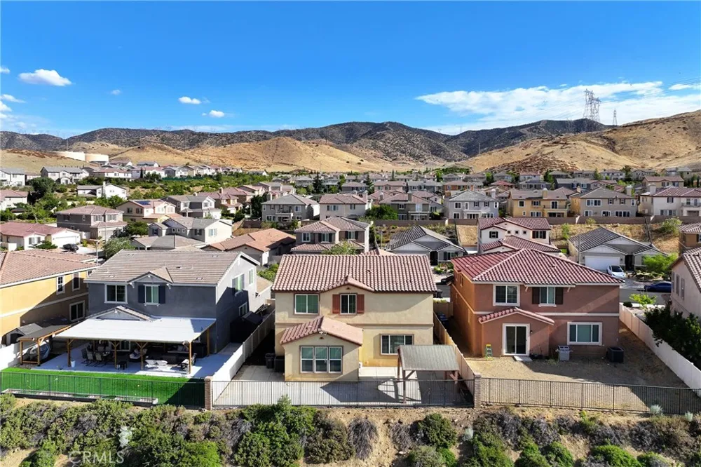 2821 Bracken Way Palmdale, CA 93551