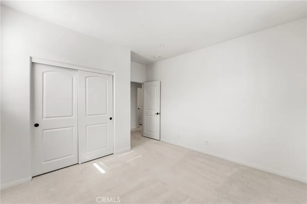 2821 Bracken Way Palmdale, CA 93551