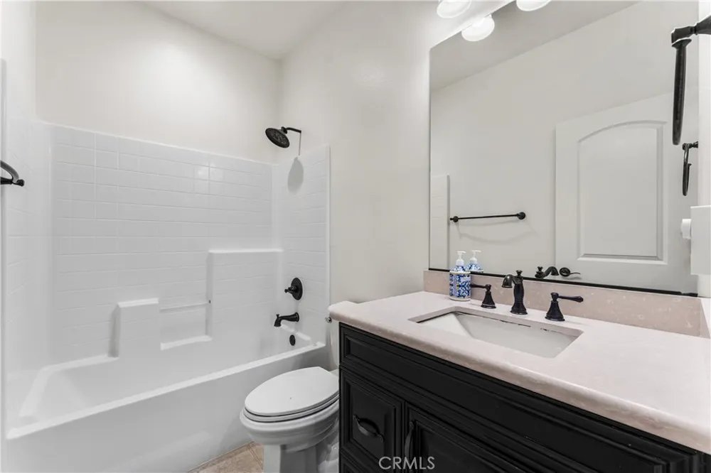2821 Bracken Way Palmdale, CA 93551