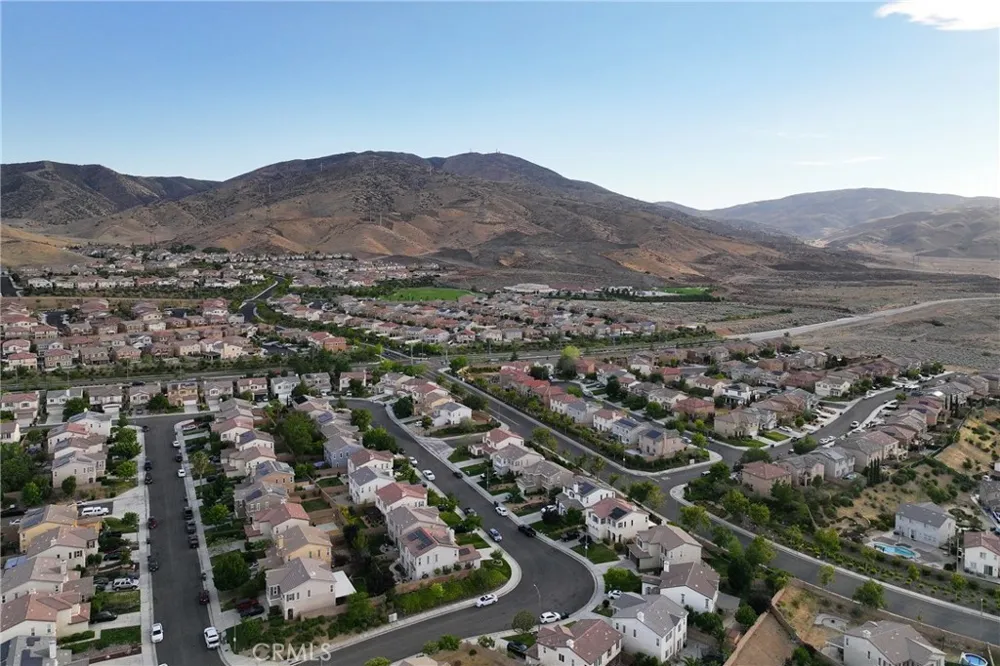 2821 Bracken Way Palmdale, CA 93551