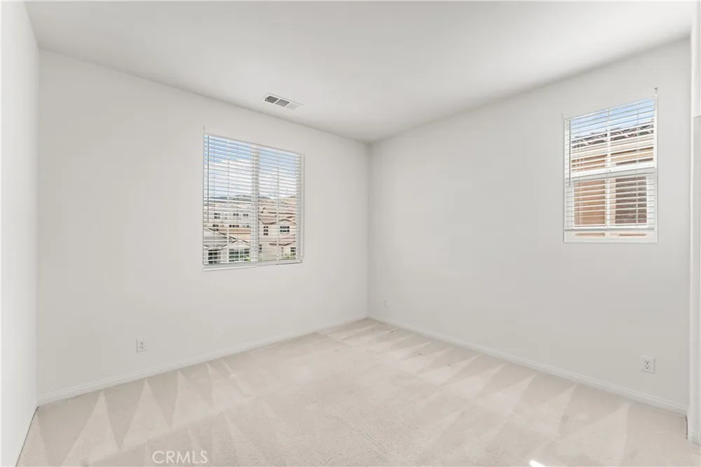 2821 Bracken Way Palmdale, CA 93551
