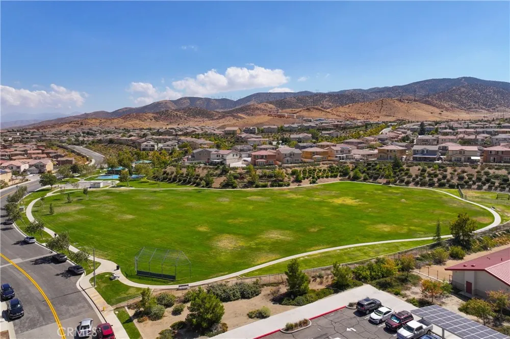 2821 Bracken Way Palmdale, CA 93551