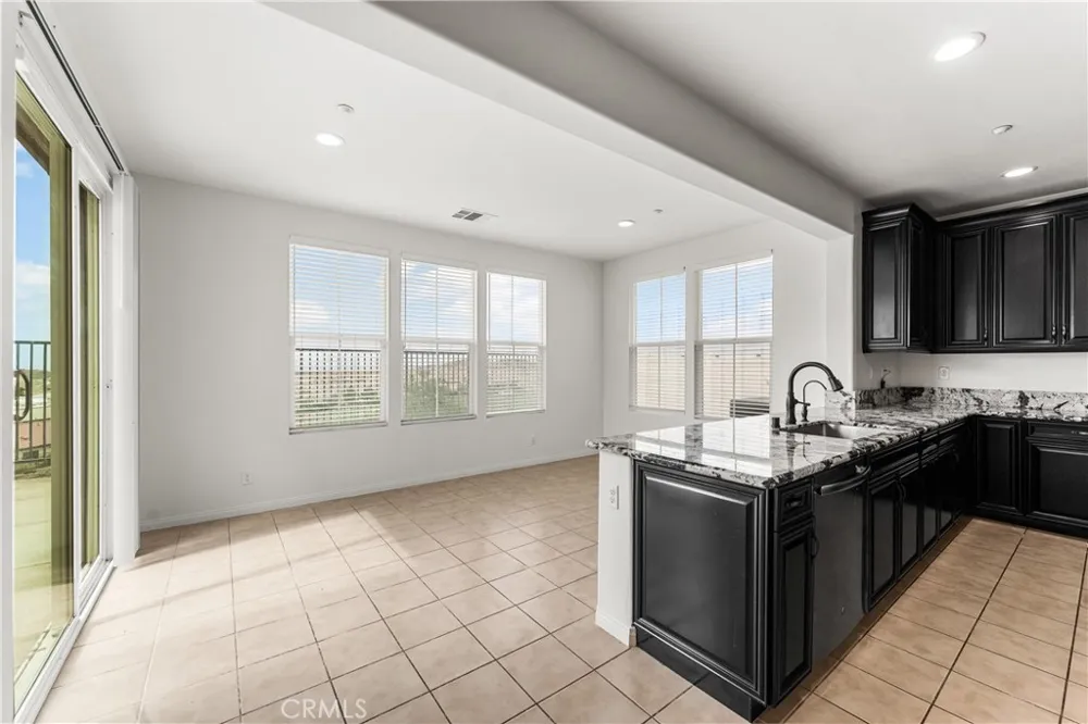 2821 Bracken Way Palmdale, CA 93551