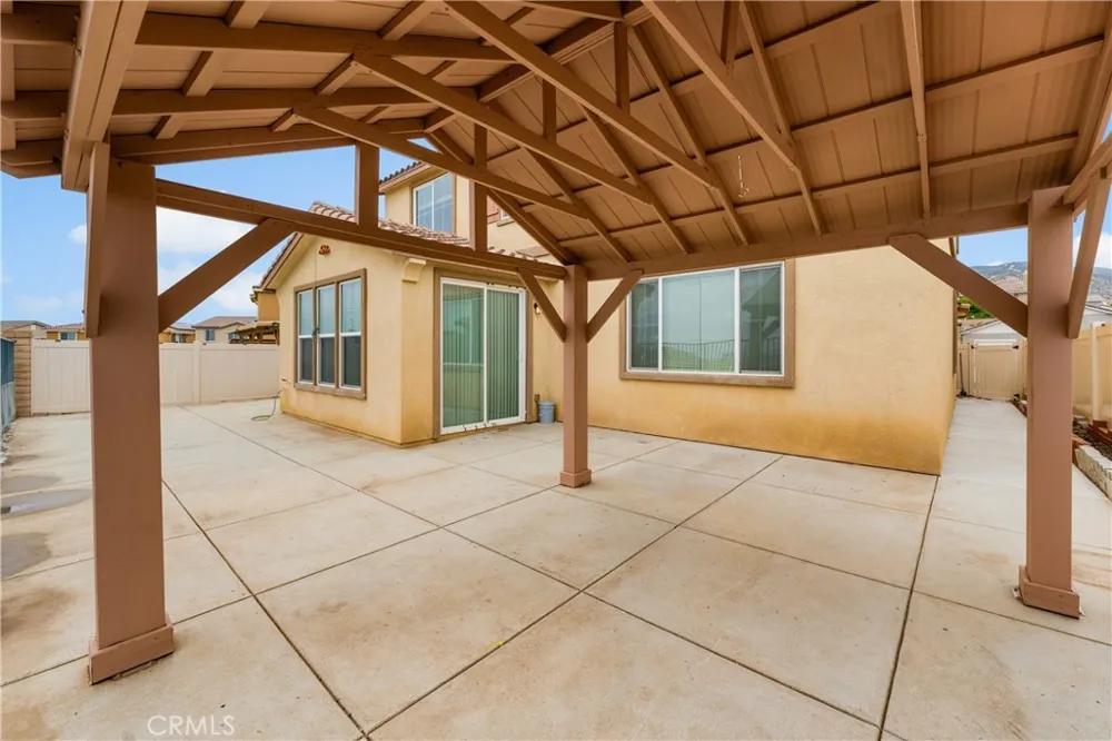 2821 Bracken Way Palmdale, CA 93551
