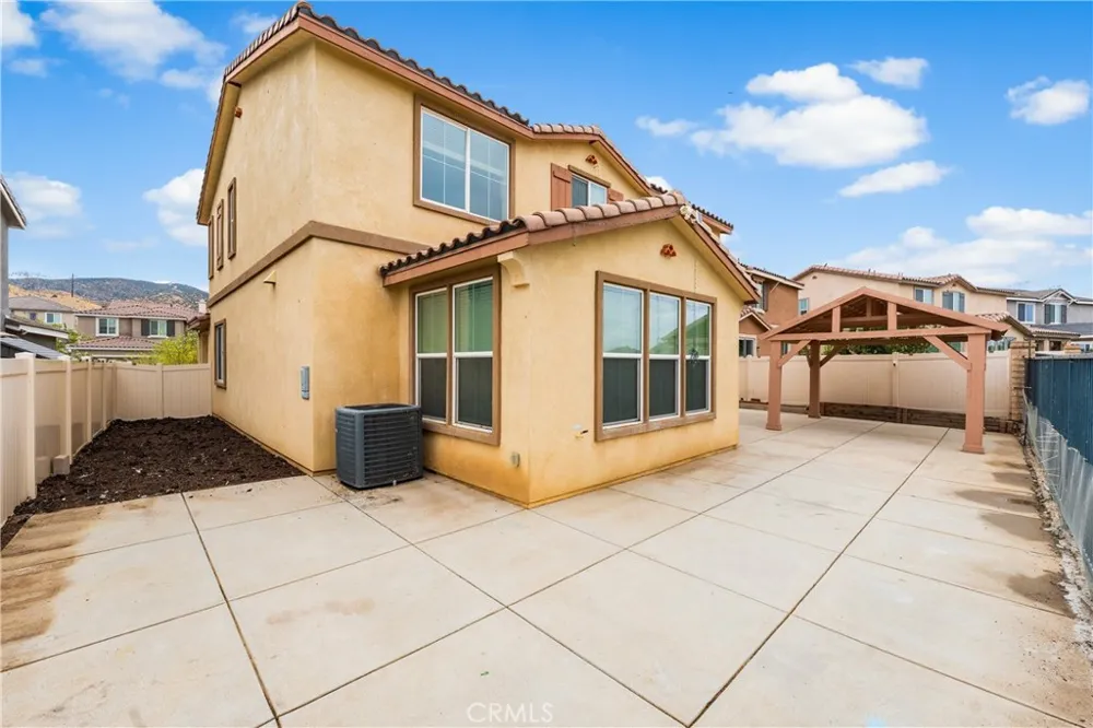 2821 Bracken Way Palmdale, CA 93551