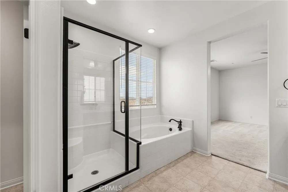 2821 Bracken Way Palmdale, CA 93551