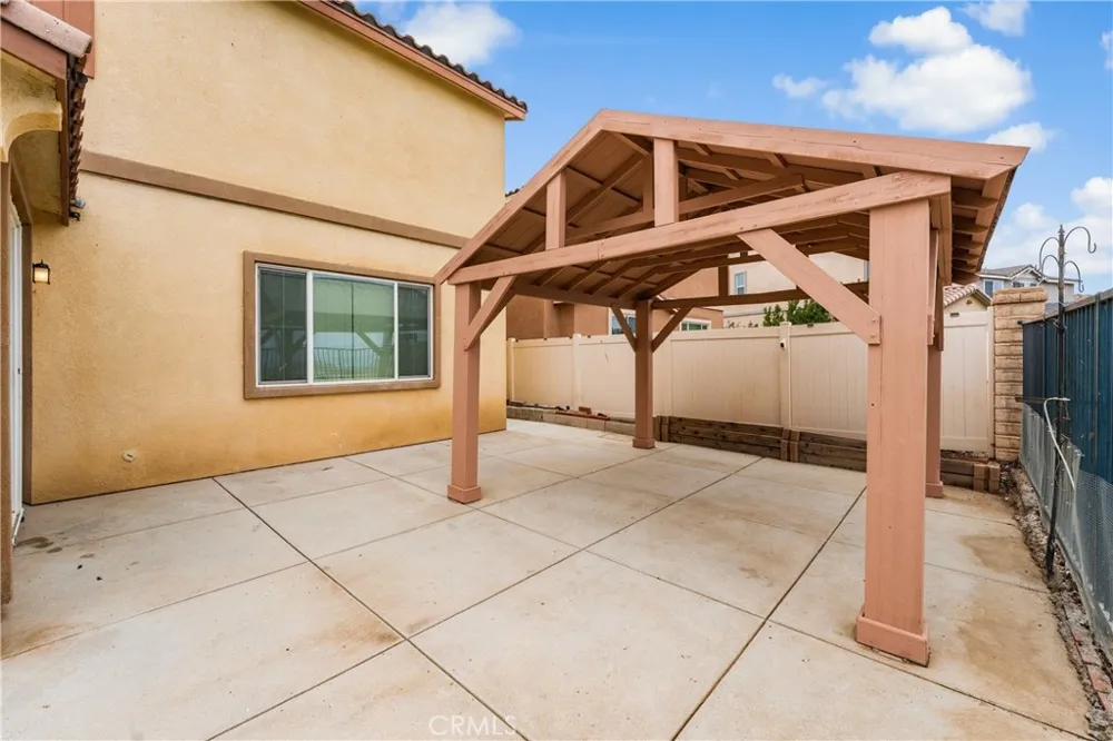2821 Bracken Way Palmdale, CA 93551