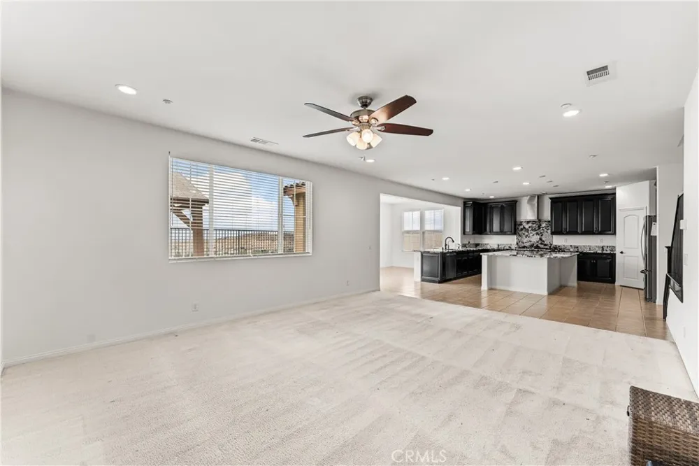 2821 Bracken Way Palmdale, CA 93551