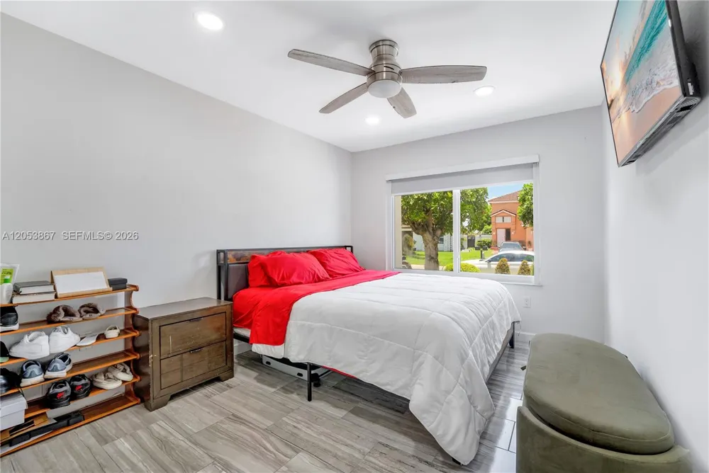 18625 NW 53rd Ave Miami Gardens, FL 33055