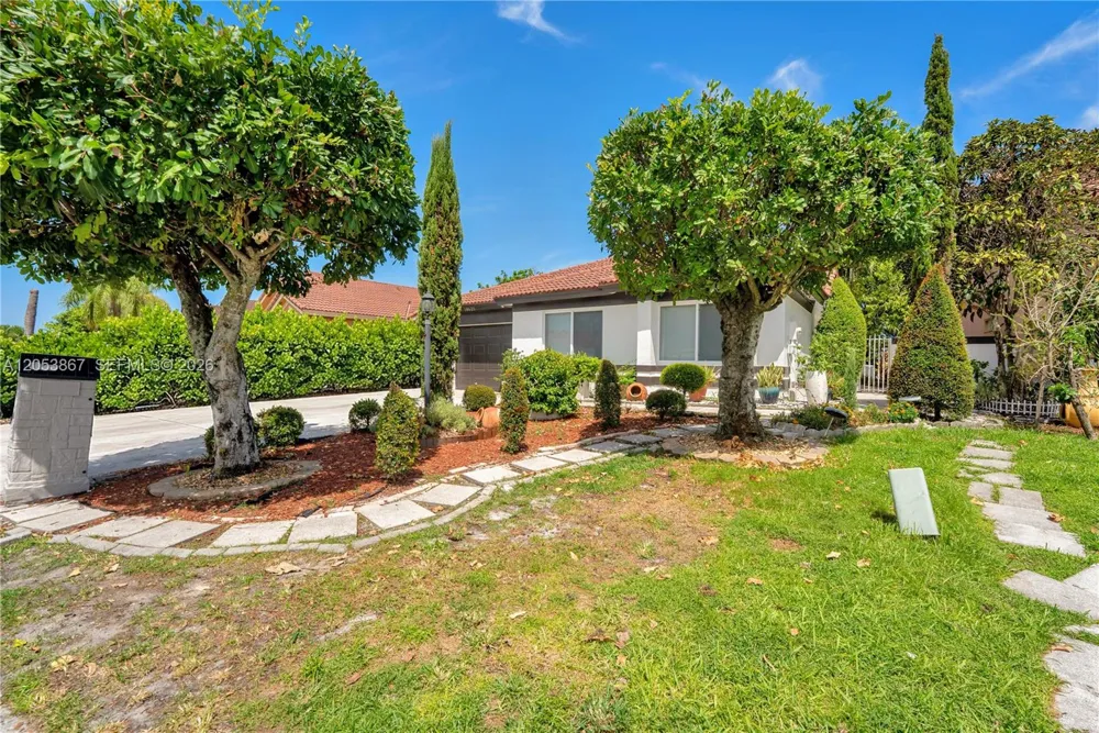 18625 NW 53rd Ave Miami Gardens, FL 33055