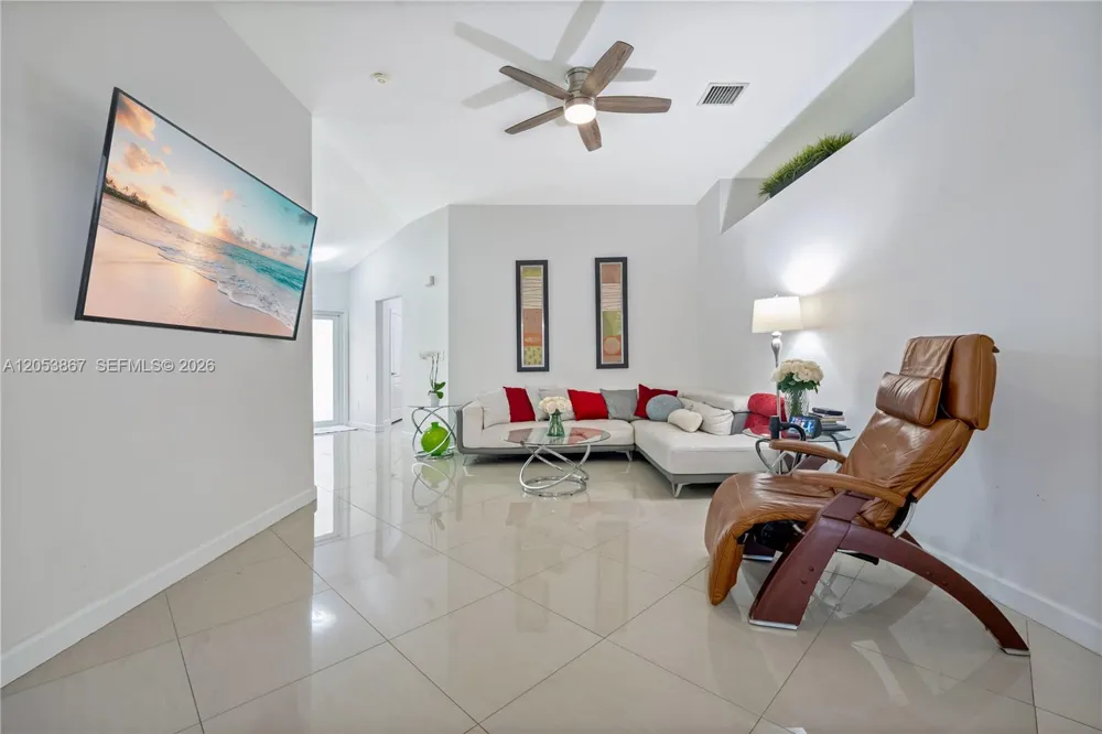 18625 NW 53rd Ave Miami Gardens, FL 33055