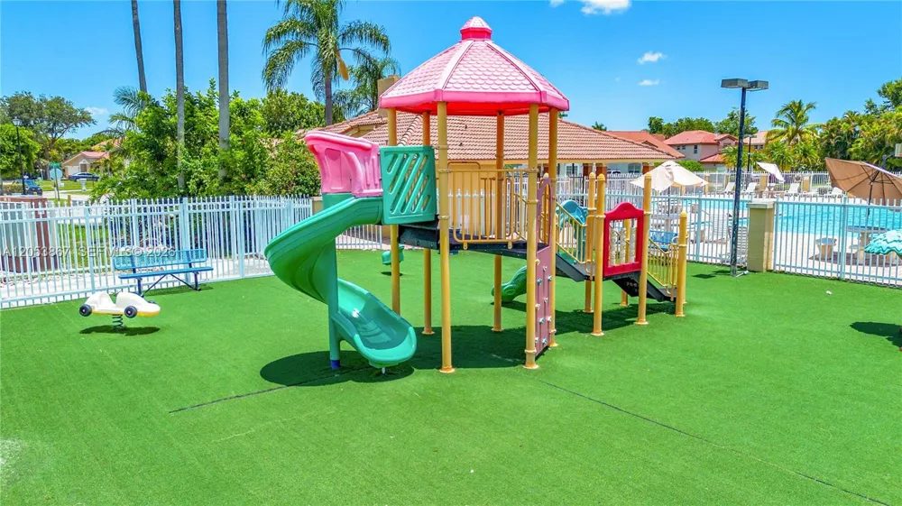 18625 NW 53rd Ave Miami Gardens, FL 33055