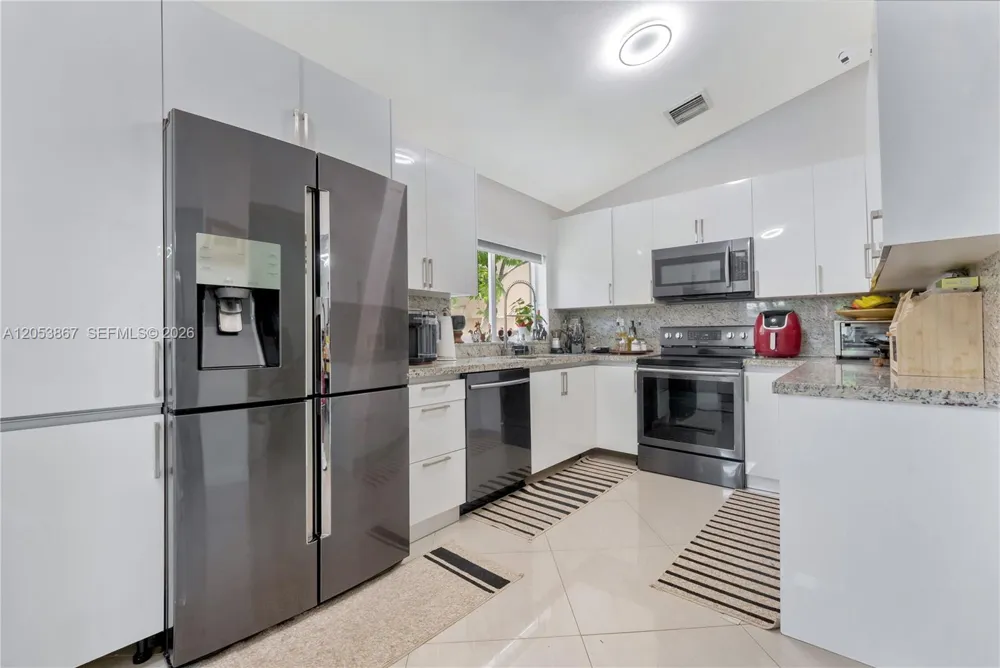 18625 NW 53rd Ave Miami Gardens, FL 33055