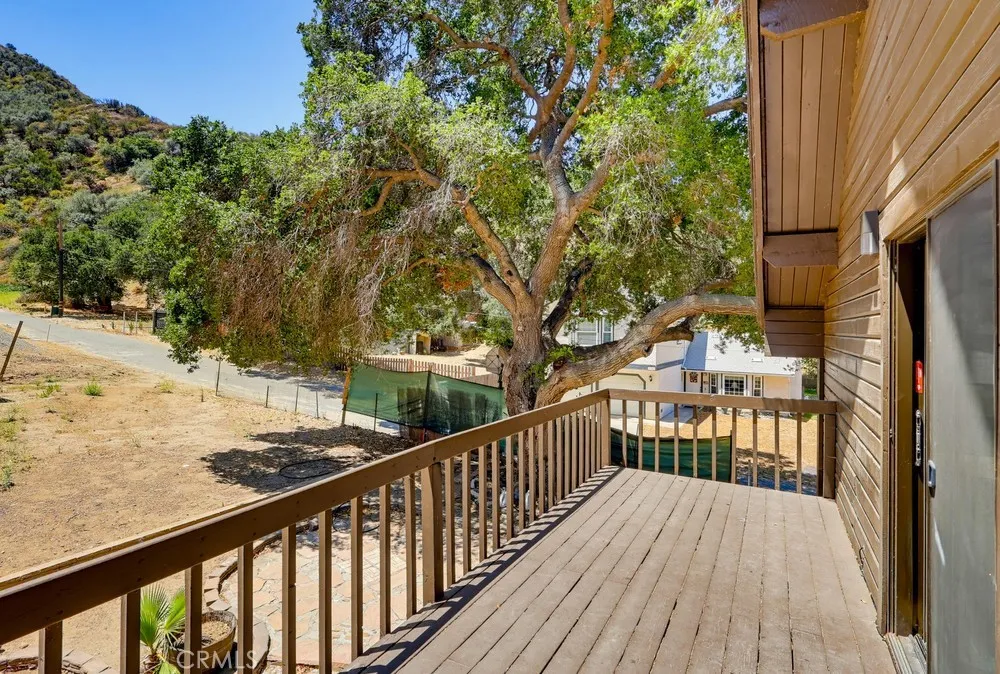 29716 Jackson Castaic, CA 91384