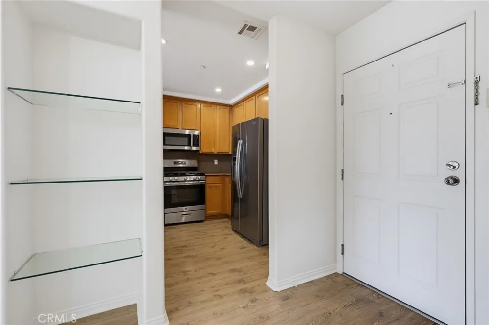 9610 Zelzah Avenue #203 Los Angeles, CA 91325