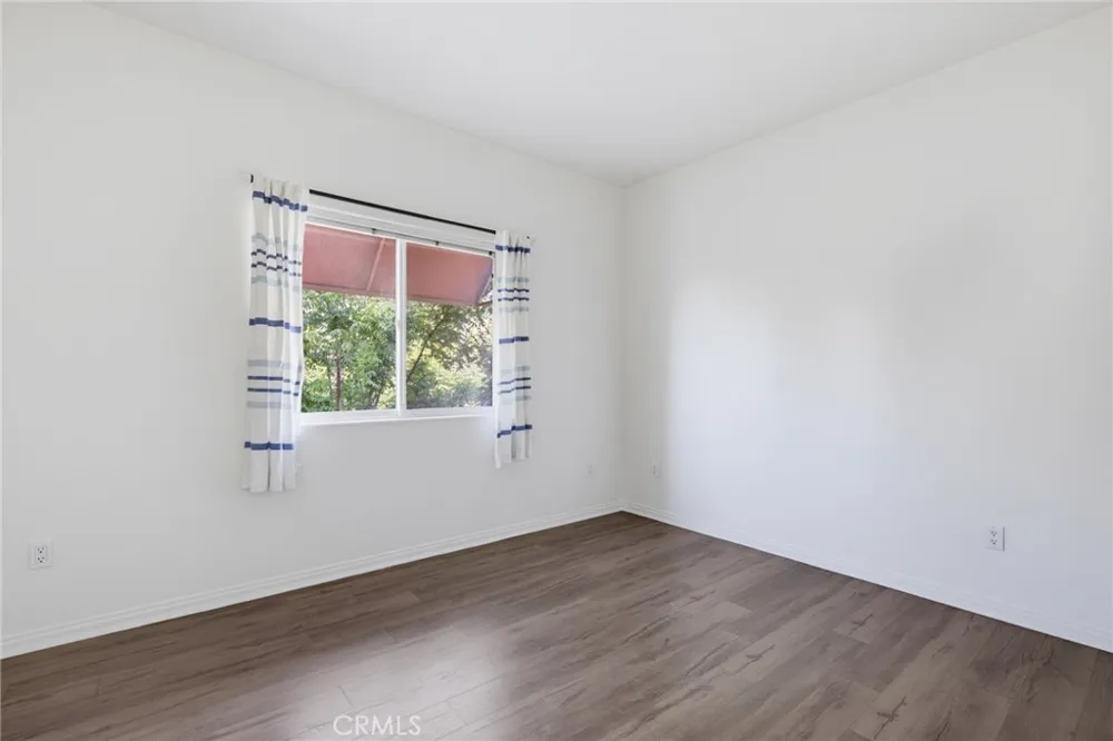 9610 Zelzah Avenue #203 Los Angeles, CA 91325