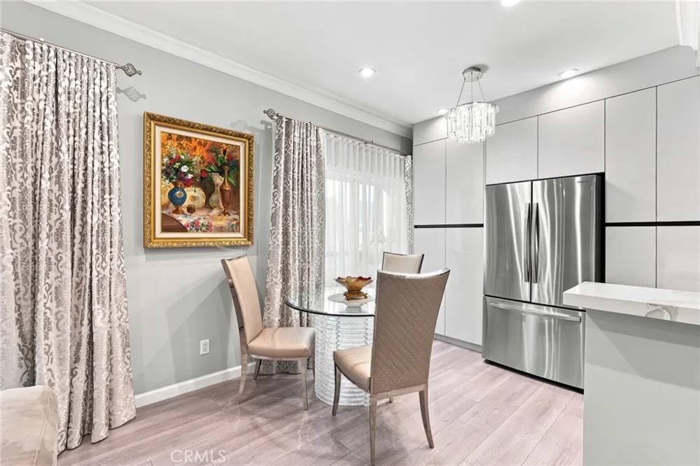 14607 Erwin Street #107 Van Nuys, CA 91411