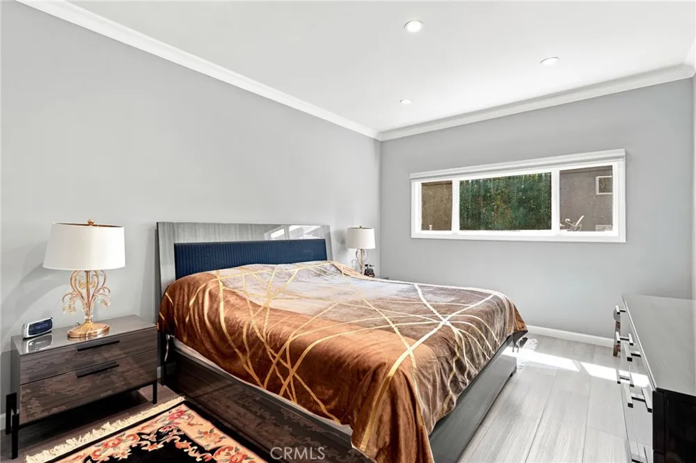 14607 Erwin Street #107 Van Nuys, CA 91411