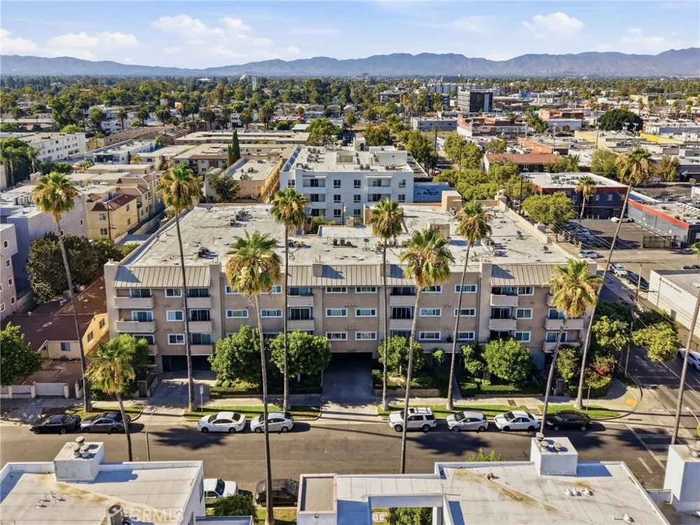 14607 Erwin Street #107 Van Nuys, CA 91411