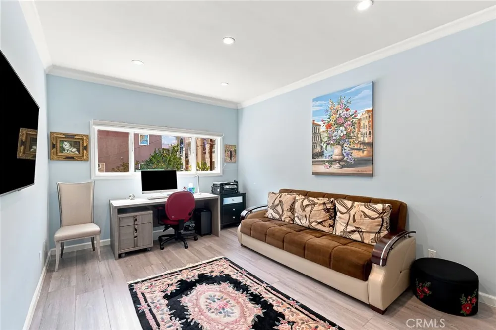 14607 Erwin Street #107 Van Nuys, CA 91411