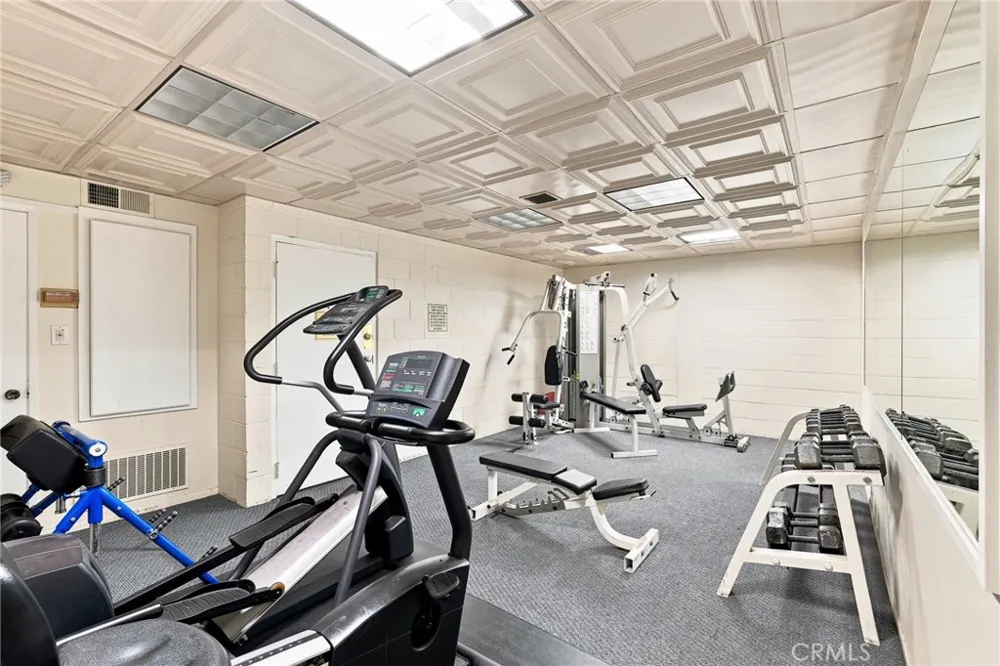 14607 Erwin Street #107 Van Nuys, CA 91411