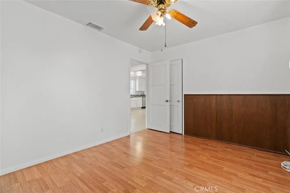 13260 Raven Sylmar, CA 91342