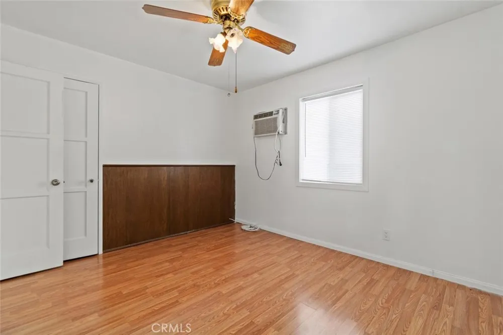 13260 Raven Sylmar, CA 91342