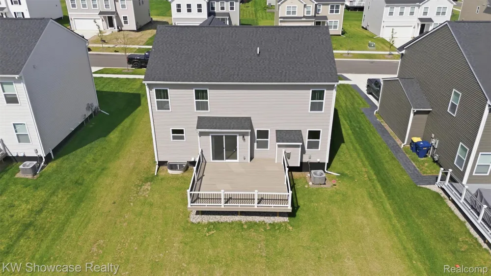 249 Saddleback Court White Lake Charter Township, MI 48386